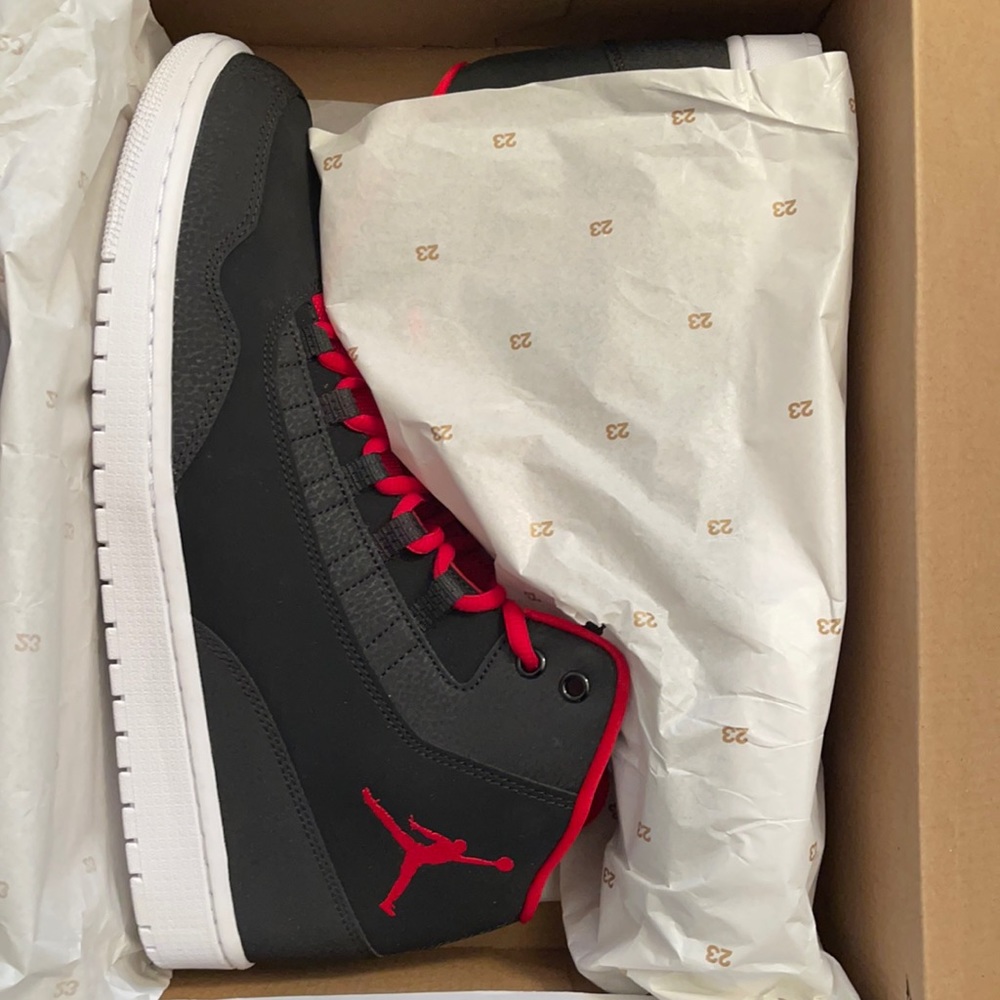 Air Jordan Executive Bred (Black , Red and White)